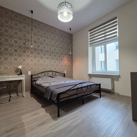 Duzy Komfortowy Apartament W Samym Centrum Przy Manufaktura I Piotrkowska, Blisko Zoo, Fala Lódź Exterior foto